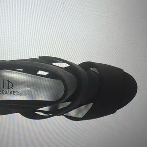 Lyra stretch opened toe heel 2.5 inches